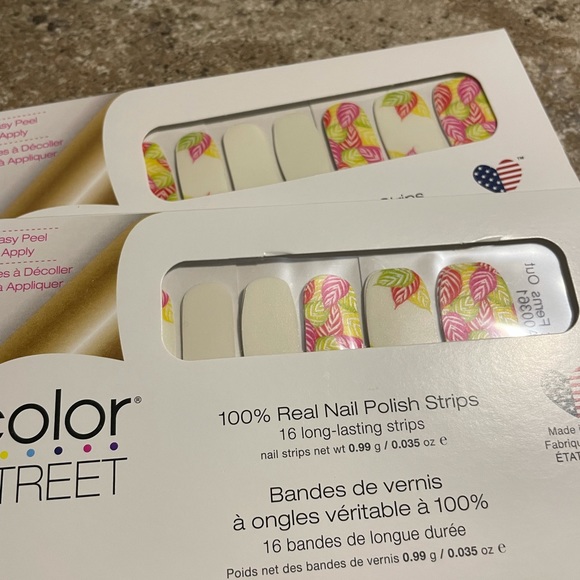 Color Street As It Ferns Out Nail Strips - Picture 1 of 2